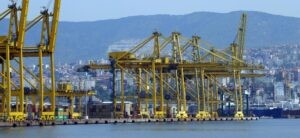 Green Pass: il Porto di Trieste minaccia il blocco totale delle attività