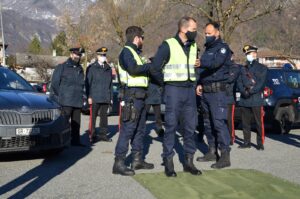 Chiavenna: Carabinieri, Polizia e Agenzia Federale insieme per pattugliamenti