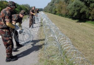 Ungheria dispiega truppe sul confine con l’Ucraina