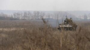 Truppe ucraine bombardano il Donbass