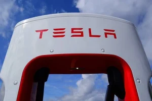 Tesla: un milione di auto prodotte