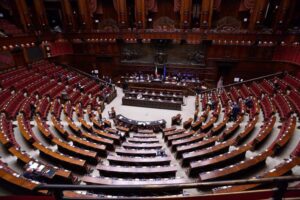 Camera: niente bonus o aumenti di spesa per i deputati