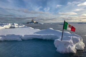 Nave “Alliance” e la Marina Militare Italiana al Circolo Polare Artico