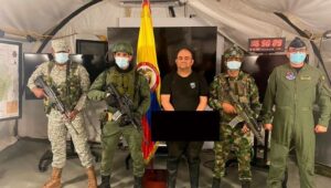 Flash – Colombia narcotraffico: il capoclan del Golfo estradato negli USA