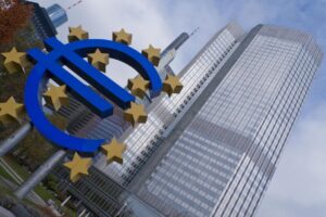BCE: l’euro si apprezza nei confronti del dollaro