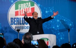 Berlusconi: “sostegni” per nonne e mamme