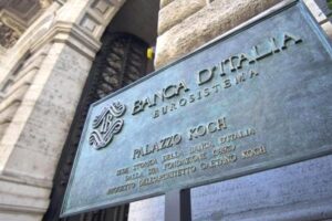 Bankitalia: aumentano i lavoratori del settore privato non agricolo