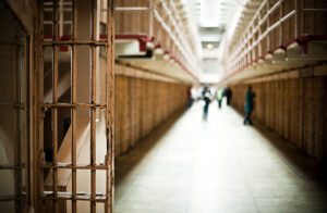 Caserta, spaccio di droga nel carcere di Carinola: 14 arresti