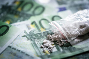 Polizia, arrestati corriere della droga: in auto 11 chili di cocaina