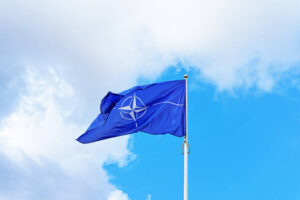Flash – NATO: “Putin non rischia colpi di Stato”