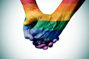Ucraina, 28mila firme per nozze gay. Zelensky apre a unioni civili