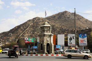 Flash – Attentato a Kabul: 32 morti e 40 feriti