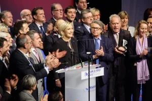 Elezioni 2022 – Le Pen si congratula con Meloni e Salvini