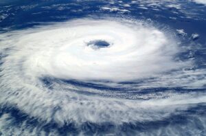 Giappone: un morto e diversi feriti per il tifone