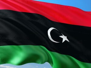 Libia: uccisi 15 migranti in mare in scontro trafficanti