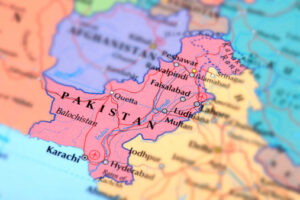 Cresce bilancio vittime attentato in Pakistan