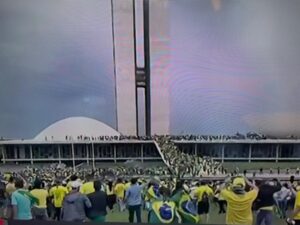 Brasilia: esonerati vertici di tutte le forze di sicurezza