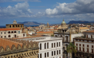 “Palermo è nostra e non di cosa nostra”: i cittadini ringraziano le forze dell’ordine