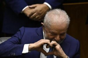 Lula: “Bisogna dire basta all’embargo a Cuba”