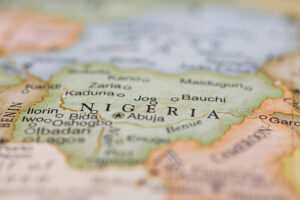 Oltre 100 morti in un naufragio su un fiume in Nigeria