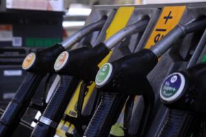 Altroconsumo: “Gasolio e benzina alle stelle, servono misure urgenti tutela consumatori”
