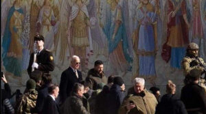 Ucraina, Biden a sorpresa ha raggiunto Zelensky a Kiev