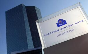 Bce: senza nuovi shock la crescita riparte da quest’anno