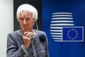 Lagarde: a luglio rialzo dei tassi