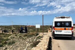 Migranti, sbarchi a Lampedusa. Hotspot al collasso