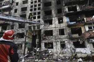 Strage a Odessa, attacco Russia con missile Iskander: 16 morti