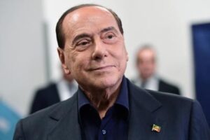Lettera di Berlusconi alla famiglia