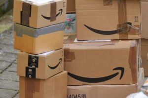 Amazon, buste e scatole 100% riciclabili