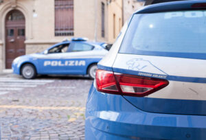 Bologna, Polizia esegue 21 arresti per spaccio e traffico di droga