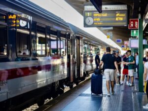 Roma, guasto ferroviario: numerosi disagi e ritardi