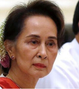 Myanmar, grazia parziale per Aung San Suu Kyi
