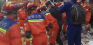 Terremoto 5.7 in Cina , centinaia di crolli e molti feriti