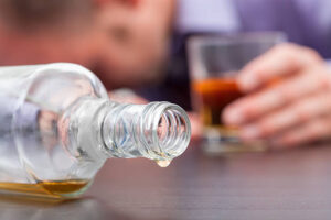 Alcol, in Italia 1,3 mln di bevitori a rischio tra gli 11 e i 25 anni