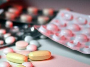 Farmaci, i consigli di Altroconsumo per spendere meno senza rischi