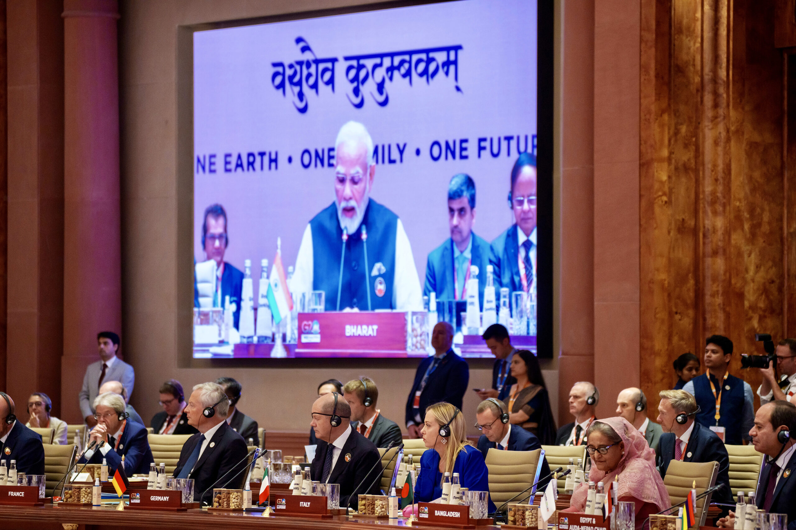 Si è concluso ieri il G20 di Nuova Delhi. Ultimo atto ufficiale la pubblicazione delle dichiarazioni finali, testo derivante da complessi accordi su clima, energia, sicurezza alimentare, empowerment femminile, salute, intelligenza artificiale e digitalizzazione.