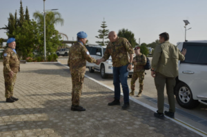 Crosetto in Libano per visitare militari italiani e incontrare istituzioni