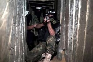 Hamas tentenna sulla proposta su tregua e ostaggi