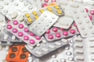 Allarme dei farmacisti europei per carenza di farmaci