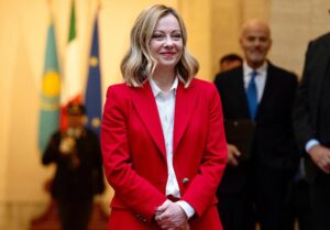 Giorgia Meloni è a Kiev per il secondo anniversario della guerra in Ucraina