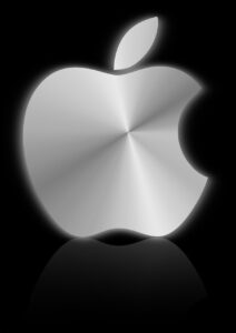 Apple, multa miliardaria per abusi streaming musicale