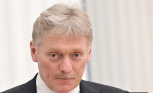 Flash – Peskov: “Russia accoglie qualsiasi iniziativa di pace con Kiev”