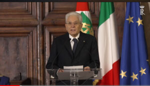 Mattarella sull’attentato a Trump: “deterioramento del tessuto civile”