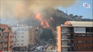 Incendio oggi Roma: cause e danni