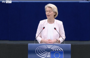 Von der Leyen:linee guida tra cui solidarietà tra persone diverse età